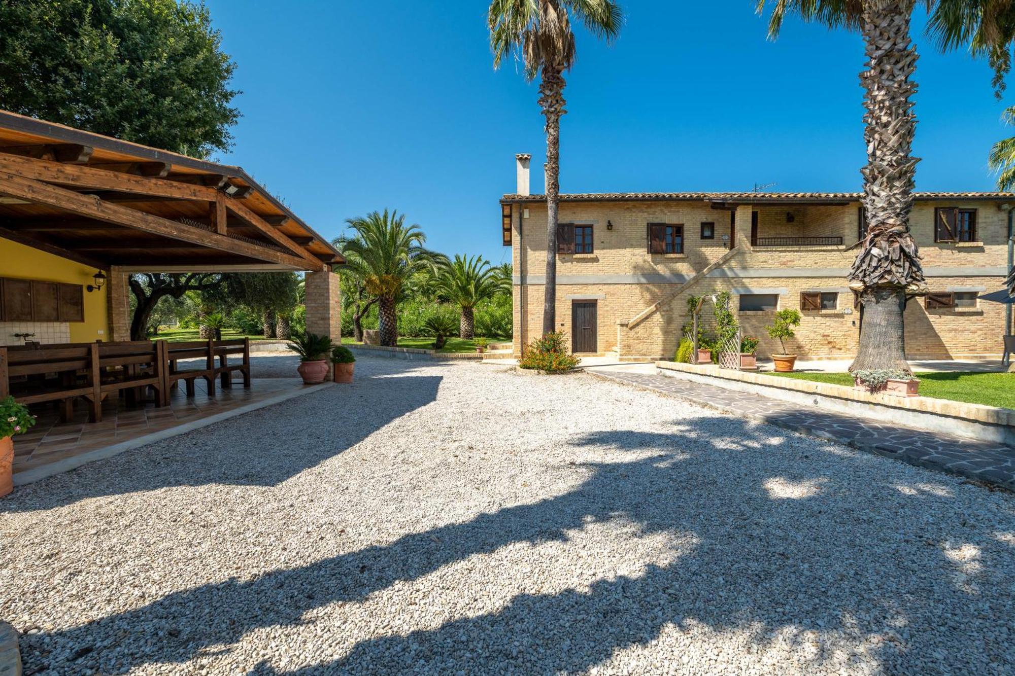 Villa Iulia - Vibra Controguerra Exterior photo